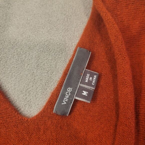Vince Wool Cashmere V Neck Swater Terracota Size Medium - Picture 2 of 6